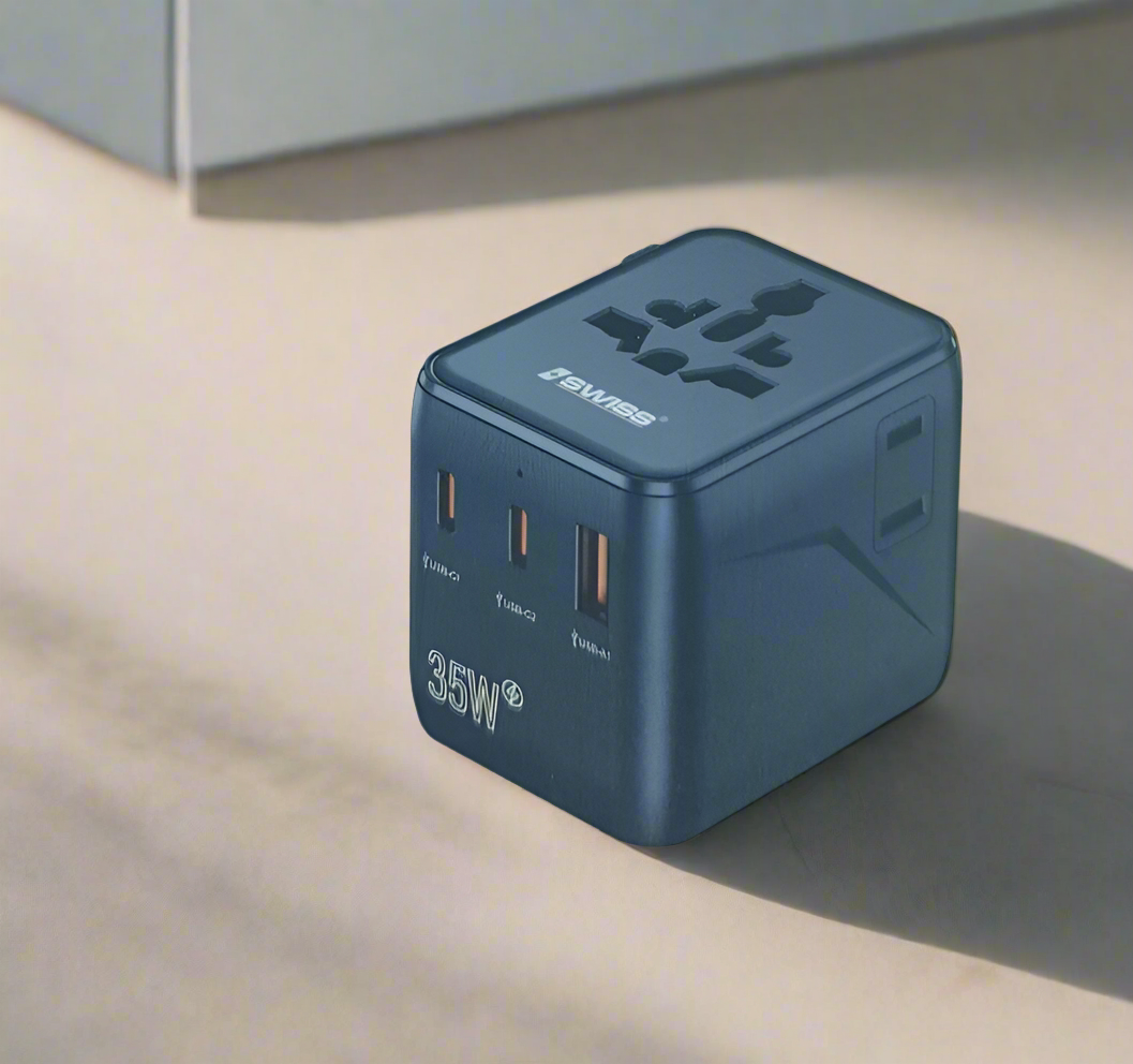 Bast stopcontact PD 35W Reisadapter , socket, 1 USB A, 2Type-C . - N Gadget