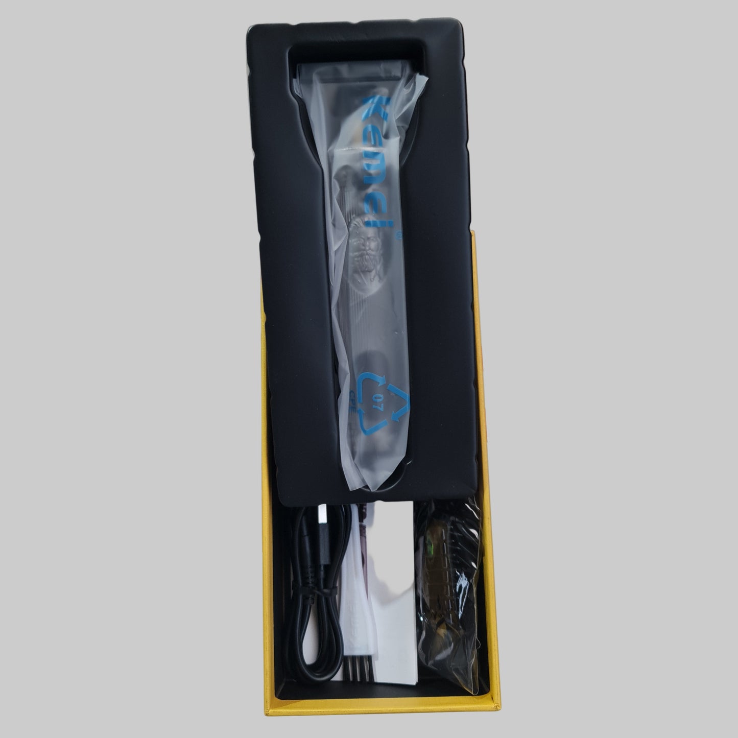 Kemel hair and Beard clipper. Model KM-700H - N Gadget